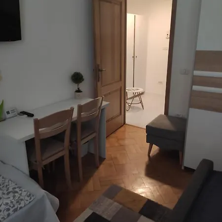 In Old Town * Bucarest