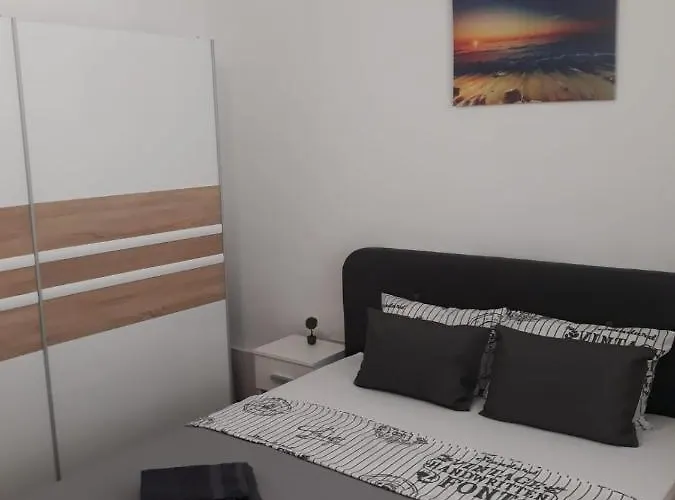 In Old Town * بوخارست