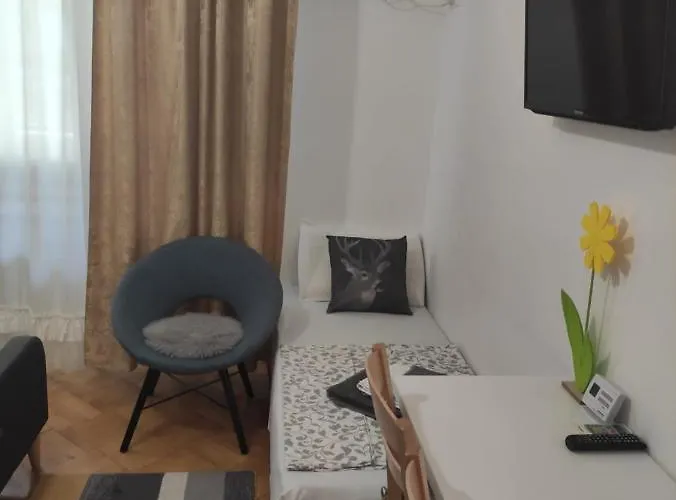 In Old Town Apartament *