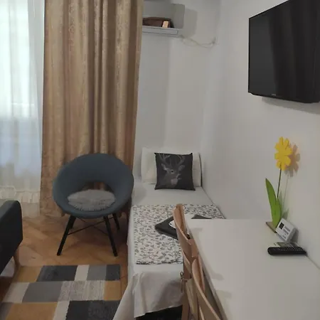 In Old Town Apartament *